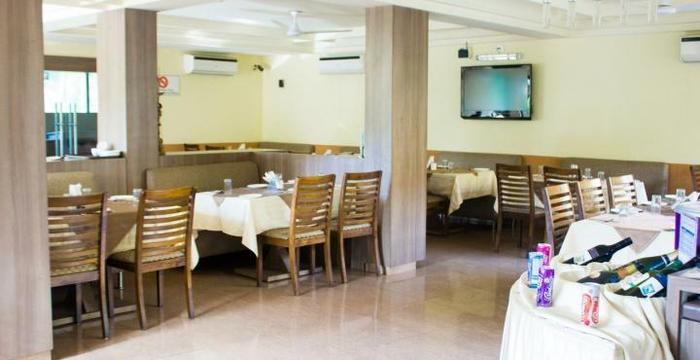 Sandalwood Hotel & Retreat